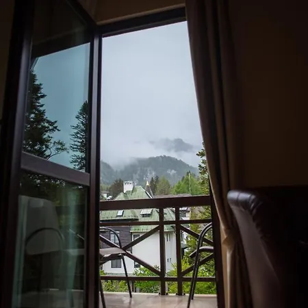 Hotel Marami